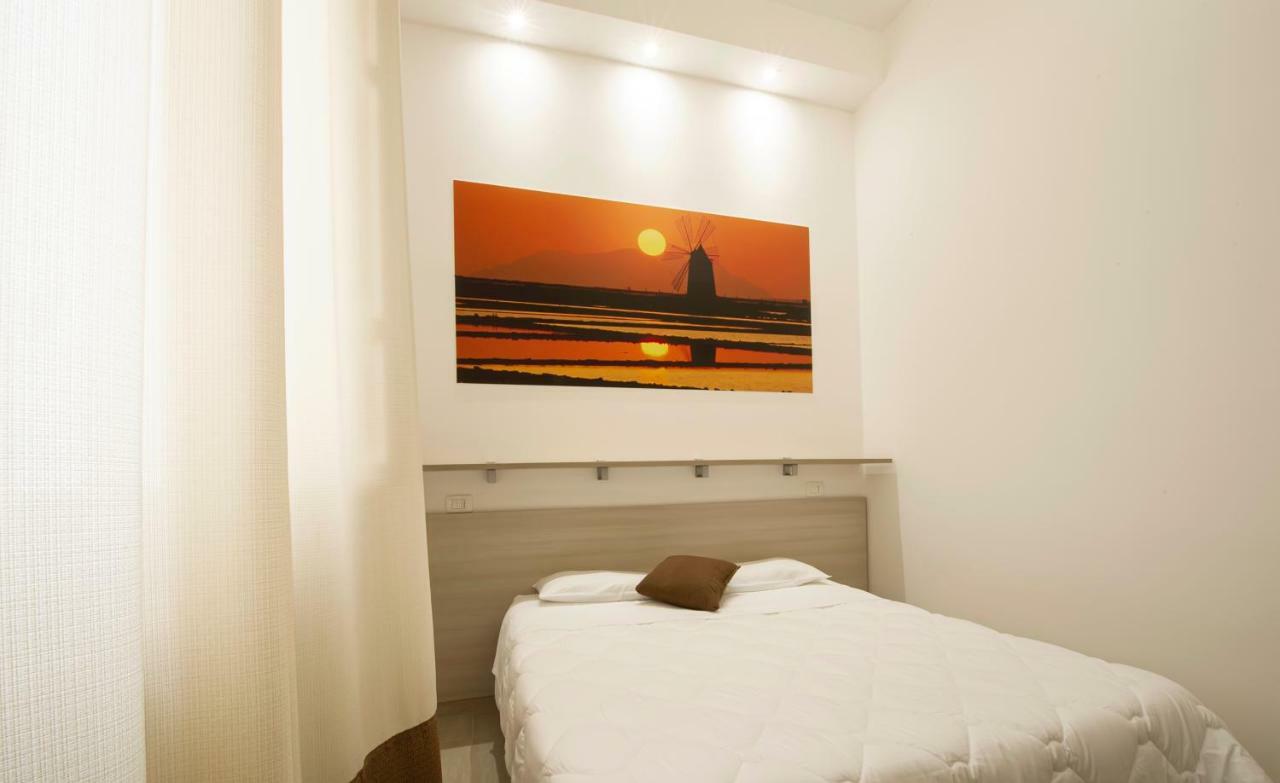 トッレ・ヌビア Sole Mare Sale Bed & Breakfast エクステリア 写真