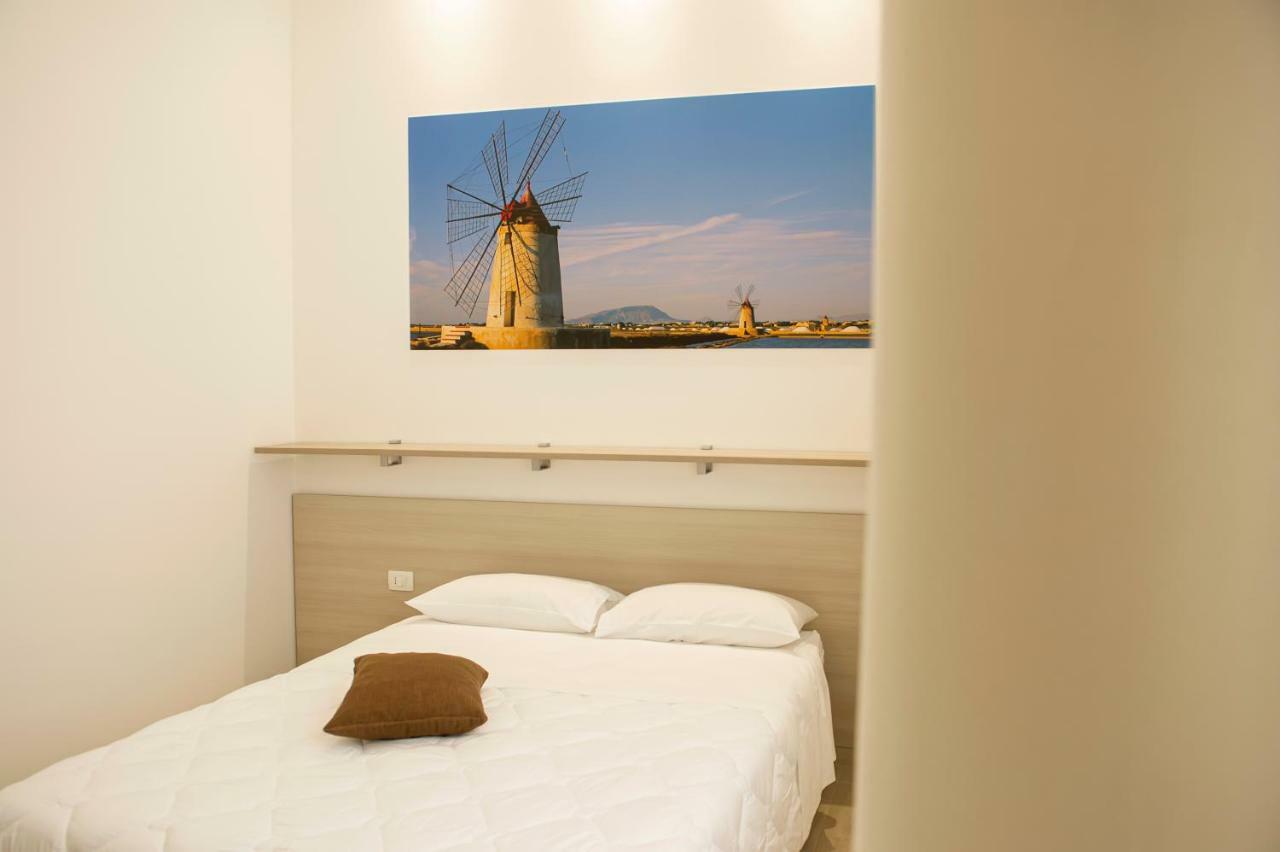 トッレ・ヌビア Sole Mare Sale Bed & Breakfast エクステリア 写真
